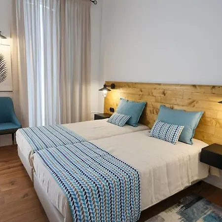 Casa Matriarca * Santa Comba (Seia)